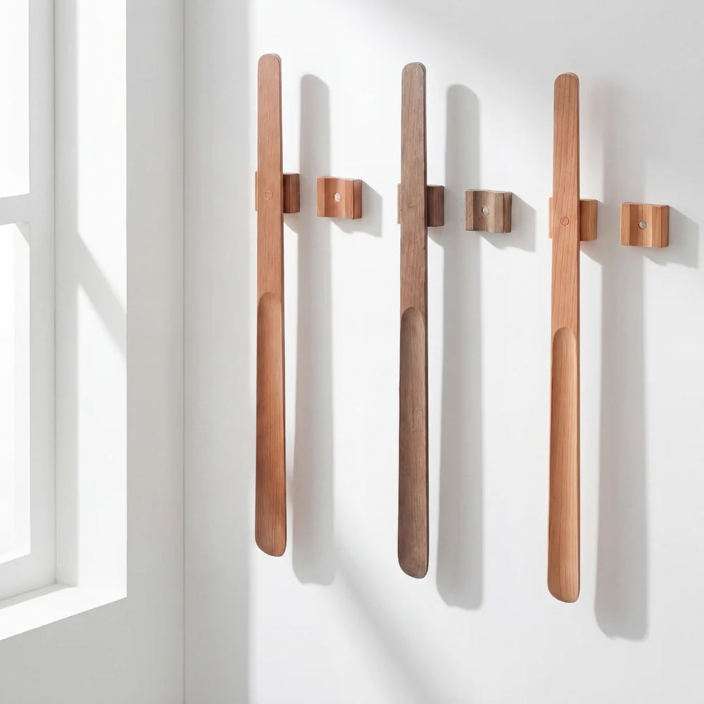 Magneettinen kenkälusikka umpipuuta – 55 cm